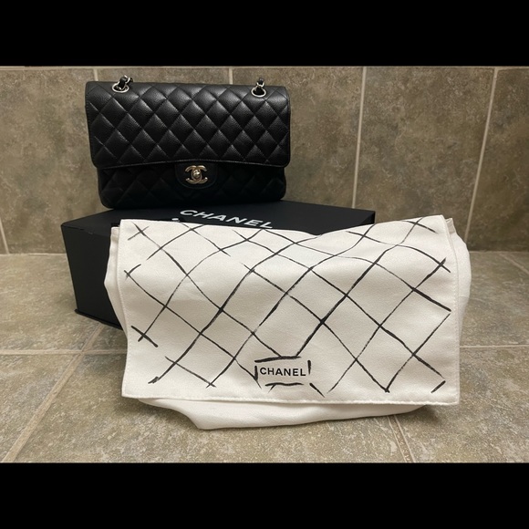 (SOLD)Chanel medium double flap bag caviar - Picture 1 of 12